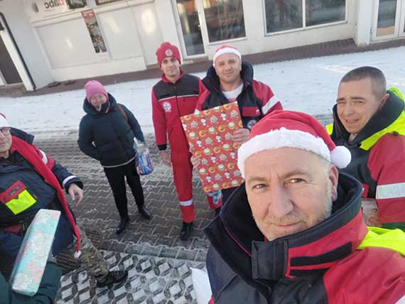 Ratownicy SAR - u na jeden dzie zamienili si w witych Mikoajw!