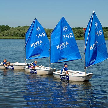 Jacht Klub Kamie� Pomorski og�asza nab�r do sekcji Optimist