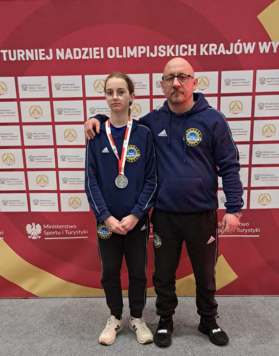 II miejsce Oliwii Cisowskiej z UKS Gimsport Midzyzdroje na zawodach Pucharu Polski U17 w Zapasach Kobiet