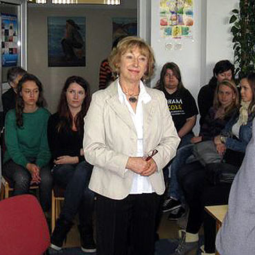 Czesław Miłosz w kamieńskiej bibliotece