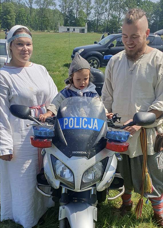 Promocja zawodu policjanta podczas weekendowego festynu