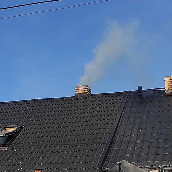 Osp Jarszewo - pożar przewodu kominowego w Płastkowie