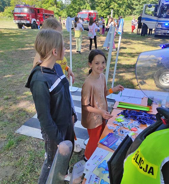 Dzień Profilaktyki z policjantami w szkole podstawowej