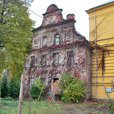 Stuchowo: Za 1,6 mln z�otych odbuduj� po�udniowe skrzyd�o pa�acu