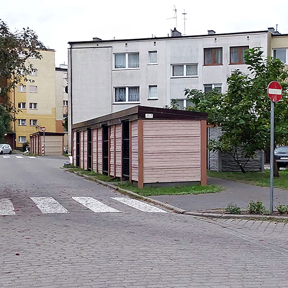 Mieszkaniec: Pojemniki na odpady trzeba odkażać!