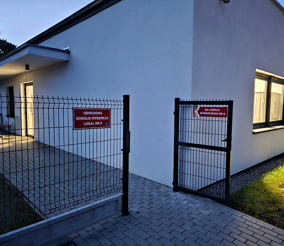 Wybory 2023: Nowy lokal wyborczy przyciąga mieszkańców Lubina