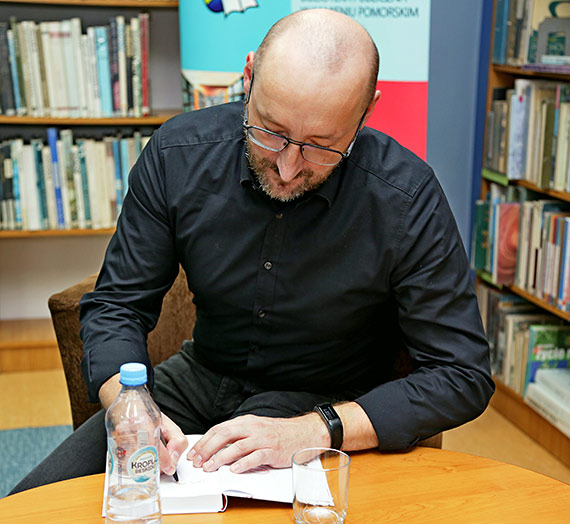 Warsztaty literatury kryminalnej w kamieńskiej bibliotece