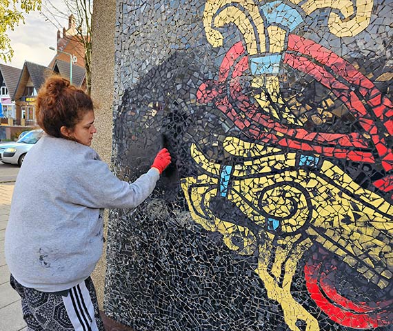 Wolin Ożywiony Sztuką: Nowa Mozaika Ozdobą Miasta