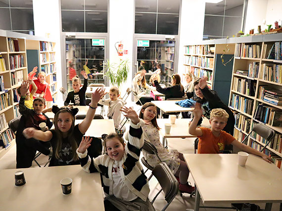 Bal Andrzejkowy w międzyzdrojskiej bibliotece