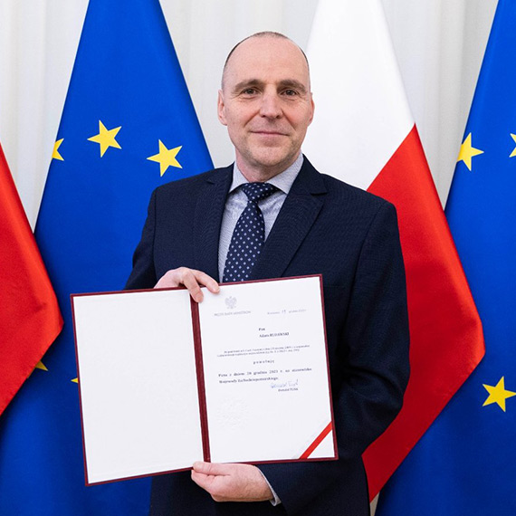 Wiceminister Tomasz Szymaski wrczy powoania nowym wojewodom. Adam Rudawski – Wojewoda Zachodniopomorski