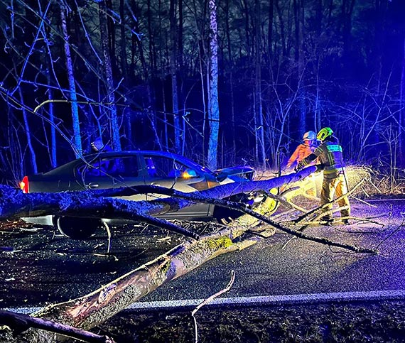 OSP Koczewo Interweniuje przy zdarzeniu na Drodze Wojewdzkiej nr 102