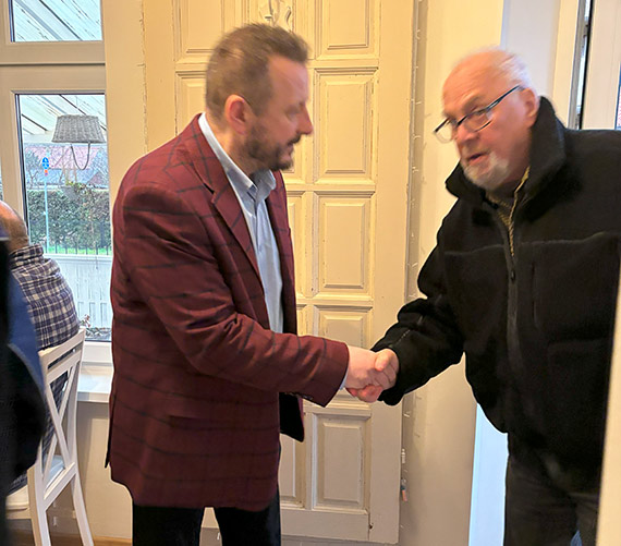 Debata z mieszkacami Wiseki: Waldemar Dubrawski przedstawia swoje wizje dla Gminy Wolin