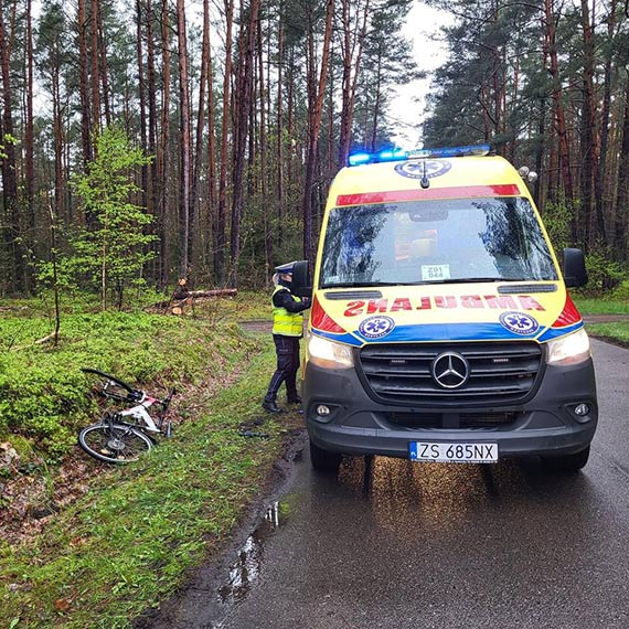 Trudna akcja z udziaem LPR, straakw, policji i ratownikw medycznych