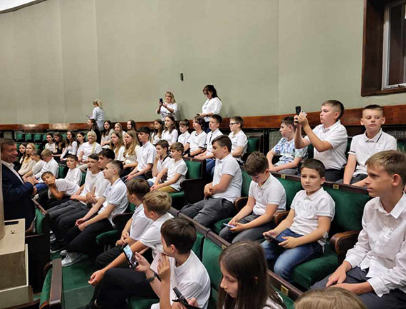 Uczniowie Zespołu Szkół Publicznych w Golczewie odwiedzili Warszawę