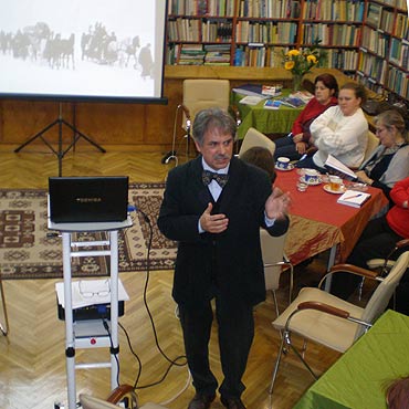 Mi�dzyzdroje:  Spotkanie autorskie z prof. dr hab. Janem Mari� Piskorskim