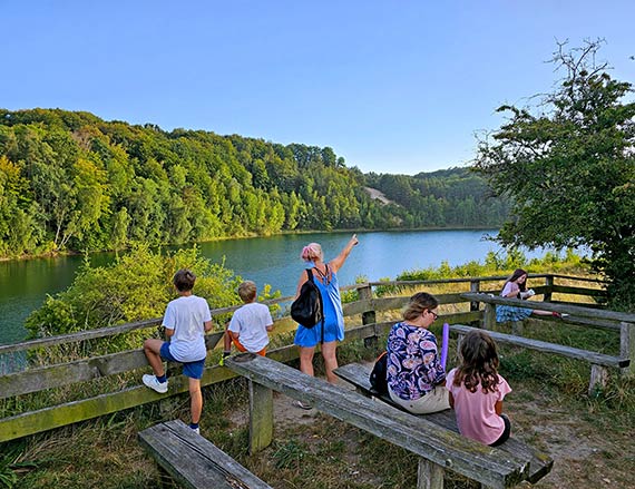 Dzień Sąsiada w Wapnicy – Rodzinny Piknik nad Jeziorem Turkusowym. Zobacz fotogalerię!