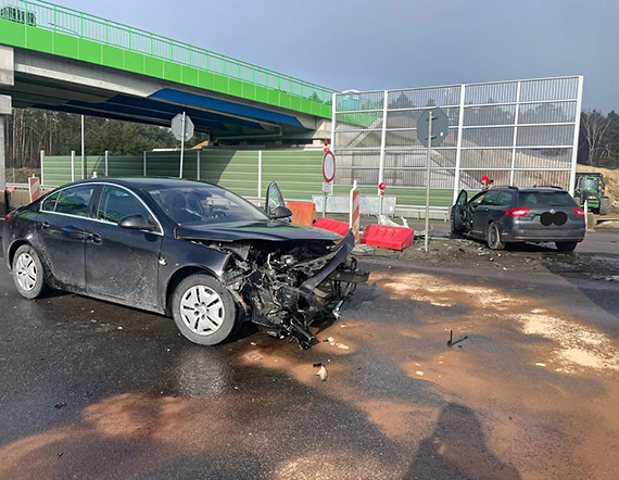 Kolizja na drodze S3 – interwencja służb ratunkowych