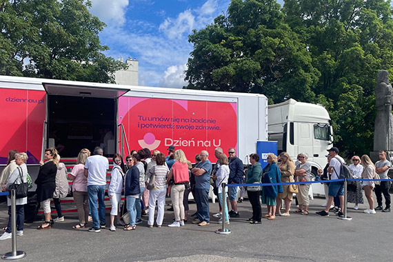 Medbus po raz kolejny rusza w Polsk! Specjalici wykonaj a 1400 darmowych bada profilaktycznych