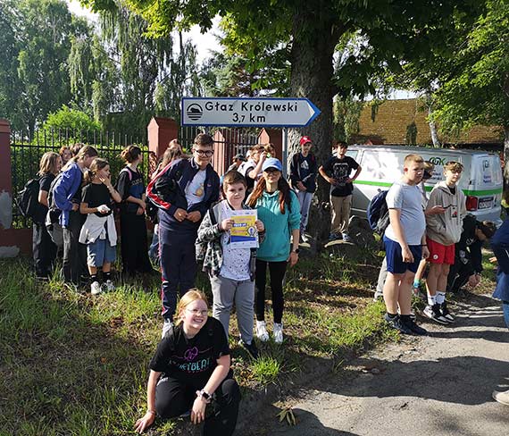 Piesza wycieczka na Głaz Królewski