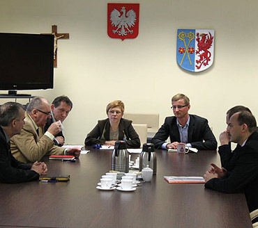 Powiat: Chc� przebudowa� drog� Gosty�-Pobierowo