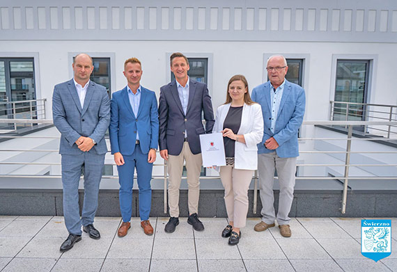 Podpisaliśmy umowy na realizację dwóch grantów sołeckich w ramach programu „Granty Sołeckie 2025”!