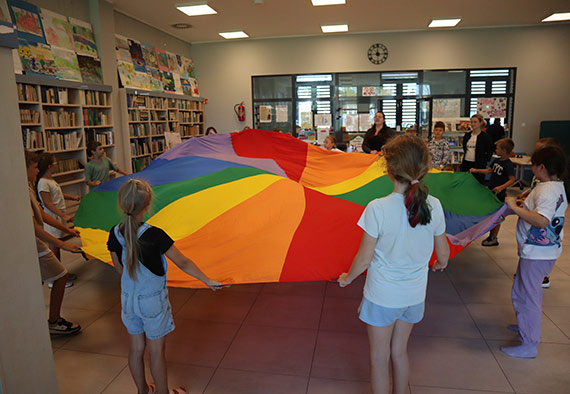 Graj, twrz, czytaj – biblioteka na wakacje