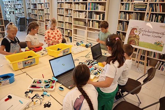 Graj, twrz, czytaj – biblioteka na wakacje