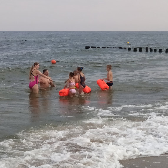 „Dryfuję, nie tonę!” – edukacja i bezpieczeństwo najmłodszych nad wodą