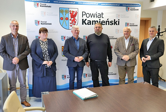 Podpisanie umowy na przebudow ul. Niepodlegoci w Golczewie – II etap