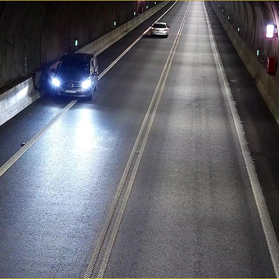 Niebezpieczna sytuacja w tunelu pod win! Sami zobaczcie! 