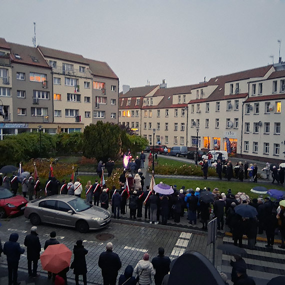 Kamie Pomorski uczci 107. rocznic odzyskania niepodlegoci w biao-czerwonym klimacie