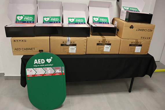 Uroczyste przekazanie defibrylatorów AED dla szkół Powiatu Kamieńskiego