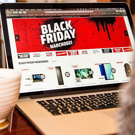 Black Friday znowu skusi Polakw. Ponad dwie trzecie dorosych chce skorzysta z okazji
