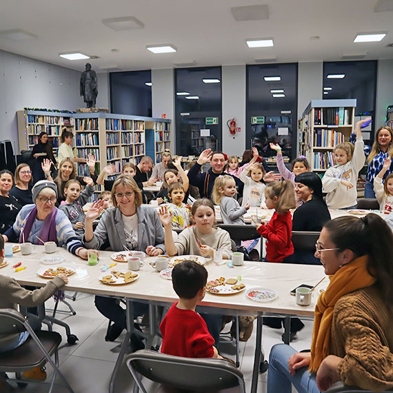 Fabryka Ozdób Piernikowych w międzyzdrojskiej bibliotece