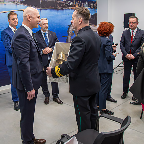 Strategiczna inwestycja, realna niezależność - 10 lat Terminala LNG w Świnoujściu