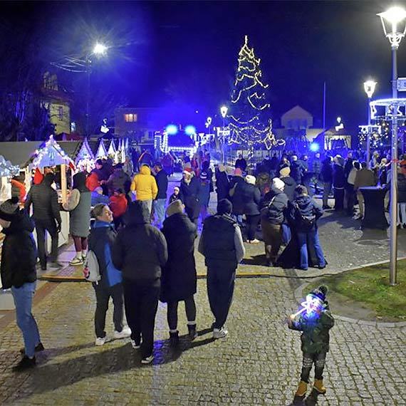 Jarmark Bo�onarodzeniowy w Dziwnowie