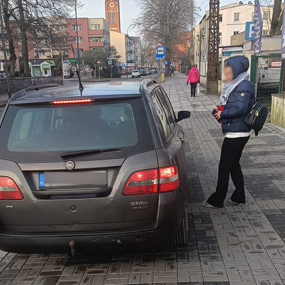 Odbi�r auta, kt�ry obna�y� s�abo�ci systemu