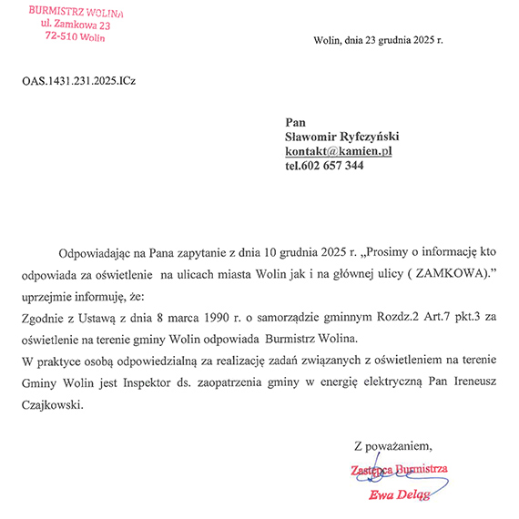 Jedno zdanie pytania, 13 dni czekania. O�wietlenie w Wolinie i urz�dnicza rzeczywisto��