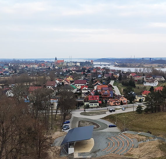 Gdy mrozy odpuszcz�, to dobry moment na spacer