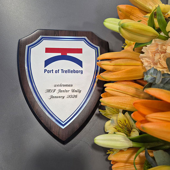 Jantar Unity bezpiecznie dop�yn�� do Trelleborga i w�a�nie wraca do �winouj�cia