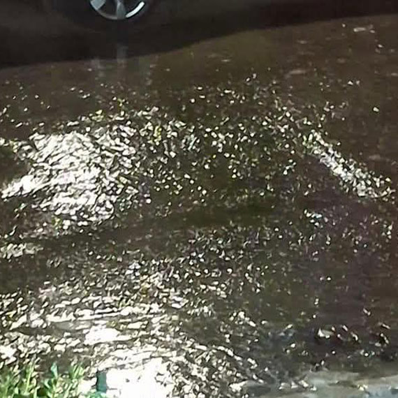 Uwaga na go�oled� w Mi�dzyzdrojach. Bardzo �lisko na drogach i chodnikach