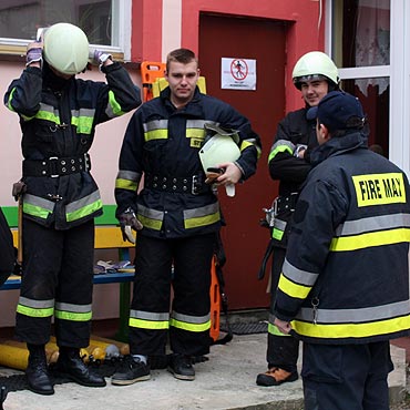 Dziwn�w: Stra�acy w Zespole Szk� Spo�ecznych im. prof. Piotra Zaremby