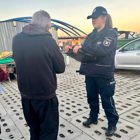 Akcja „Cudzoziemiec” – 10 os�b ujawnionych podczas dzia�a� policjant�w w powiecie kamie�skim