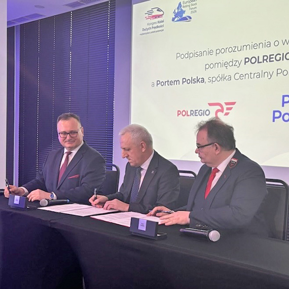 Po linii Y z POLREGIO