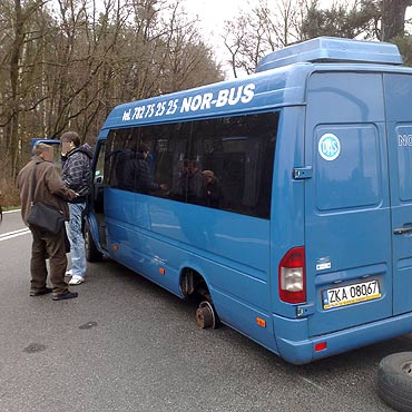 Norbus zbankrutowa�. Klienci zostali na lodzie