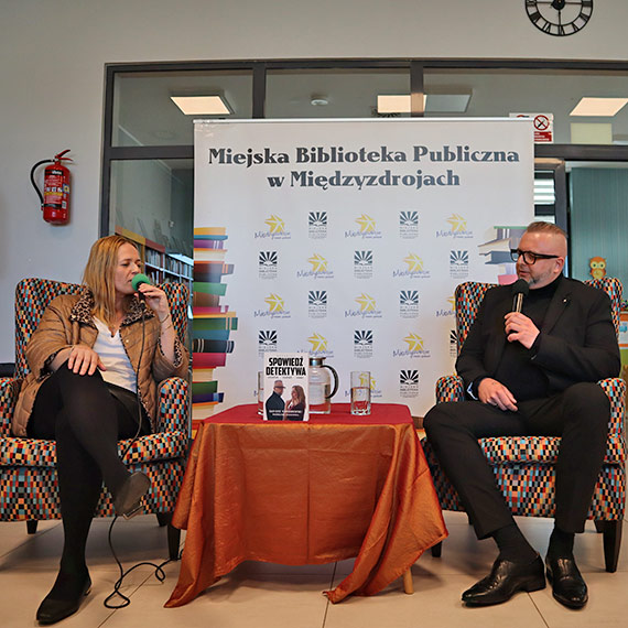 Oszustwa, szantaże i zdrady – czyli spotkanie autorskie z Dariuszem Korganowskim i Magdaleną Kuszewską