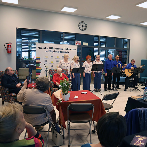 Wernisa� El�biety Szekli�skiej w mi�dzyzdrojskiej bibliotece