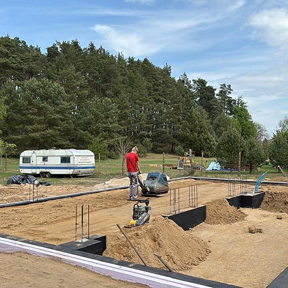 Uczniowie zdobywaj� do�wiadczenie zawodowe w ramach projektu „Zaw�d – Kariera – Sukces” w ramach realizacji projektu planuje si� zorganizowanie i przeprowadzenie cyklu kurs�w zawodowych oraz warsztat�w