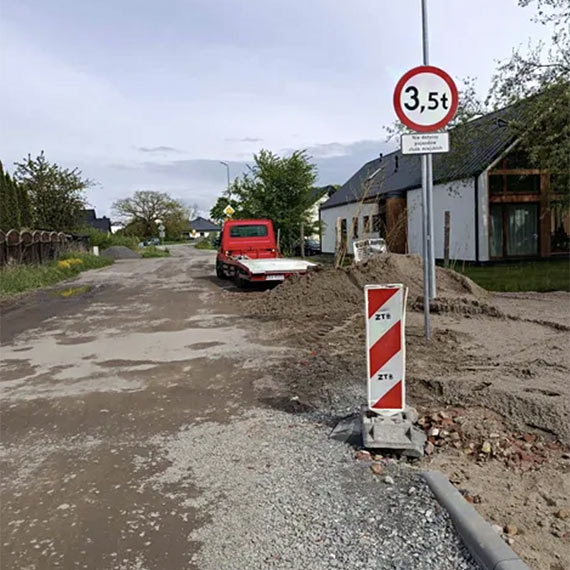 Uwaga kierowcy! Nowe ograniczenie na Osiedlu Boles�awa Prusa w Kamieniu Pomorskim