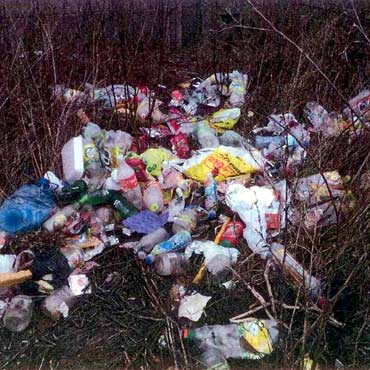 Wolin: Zosta� ukarany za podrzucanie �mieci
